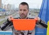 Ice Bucket Challenge: клиники ЦСВМ "вызов" приняли (ВИДЕО)